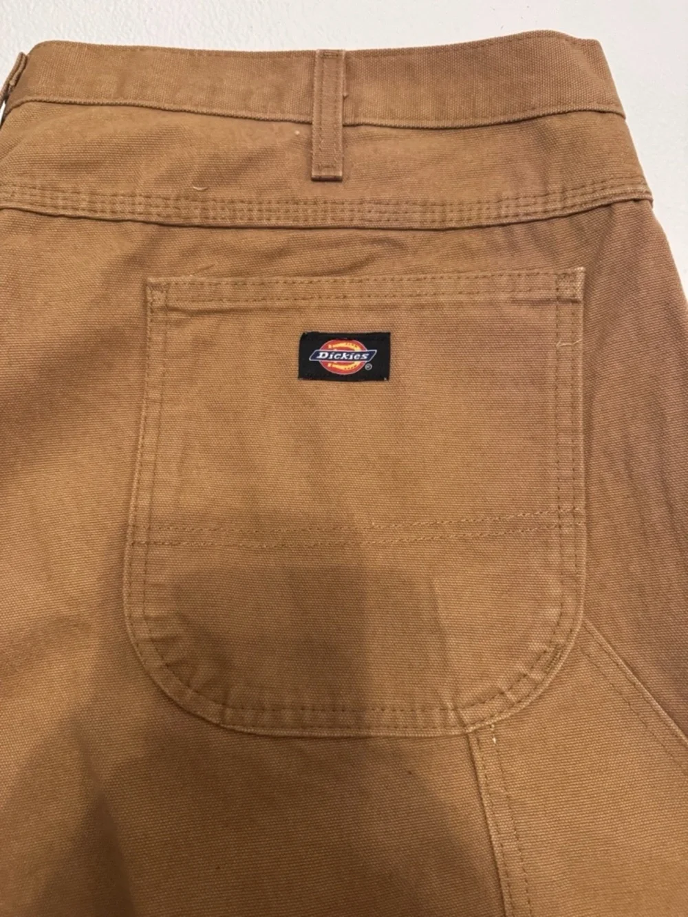 Dickies Size 42x32 Solid Dark Tan Straight Leg Carpenter Khaki Pants - EUC